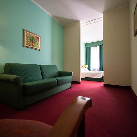 Alli Due Buoi Rossi Alexandrie Pokoj fotografie